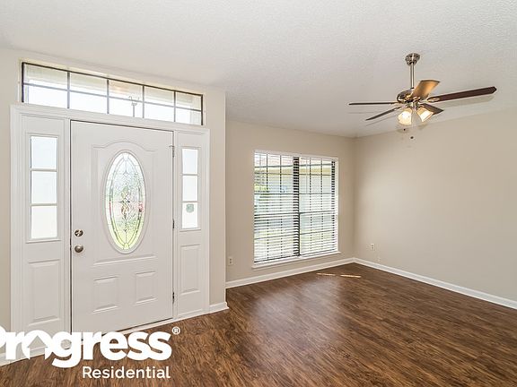 2nd image of 1865 Heartpine Dr