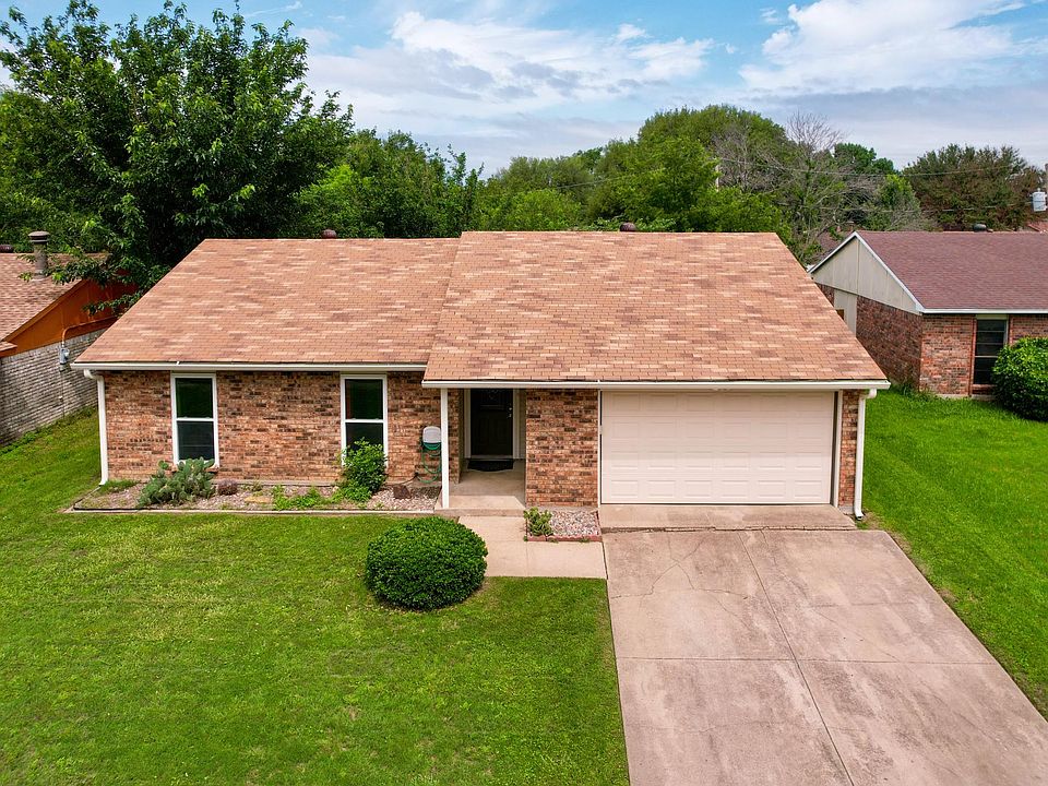 1st image of 7413 Tunbridge Dr