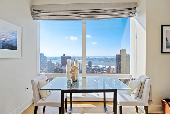 Rented by Keller Williams NYC | media 28