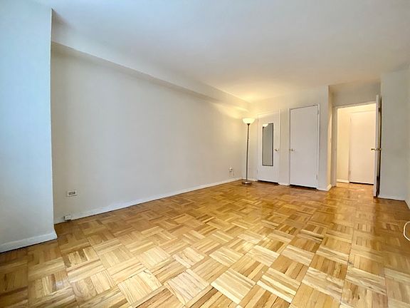 3rd image of 60 E 12th St #4B