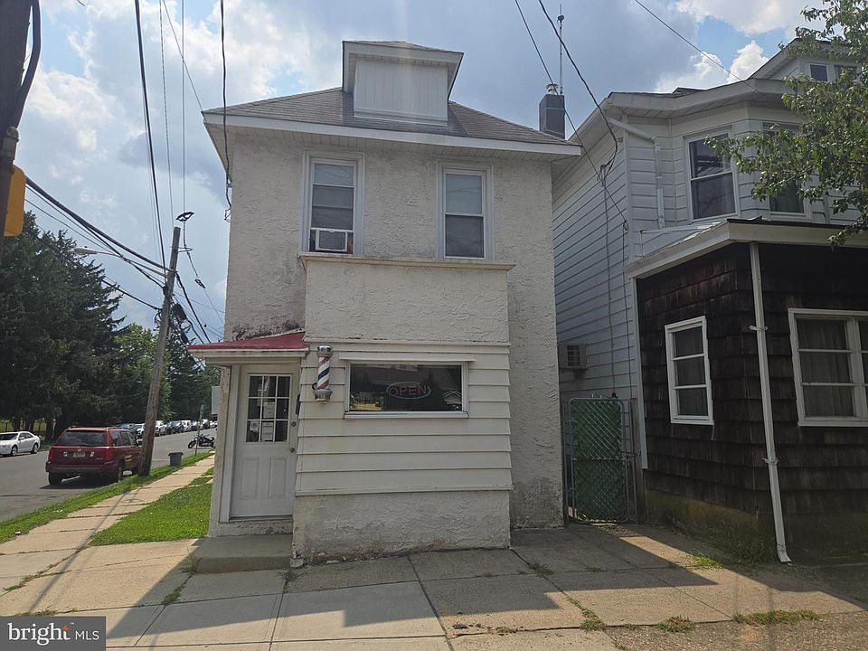 1st image of 2841 S Broad St