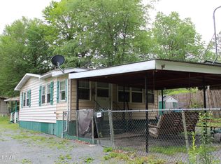 238 Wilson Ln, Greentown, PA 18426