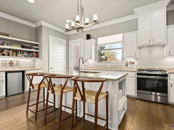 5018 Myrtle Trail Dr, Baton Rouge, LA 70820