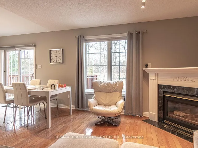3335 Edgewood Pl — Photo 7