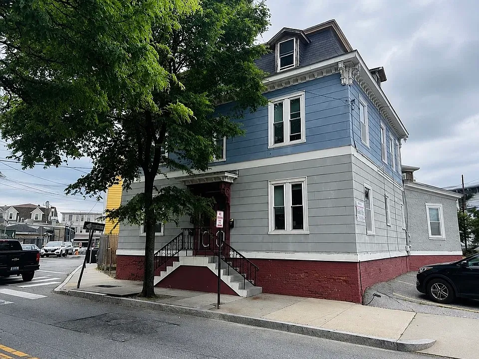 164 Dean St #3
