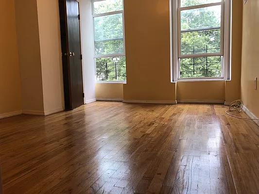 Rented by Gosen Properties | media 23