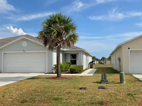 9112 Aegean Cir #R, Lehigh Acres, FL 33936