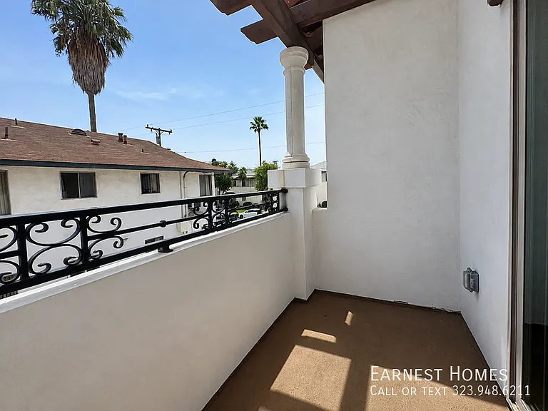 310 N 3rd St #B — Photo 14
