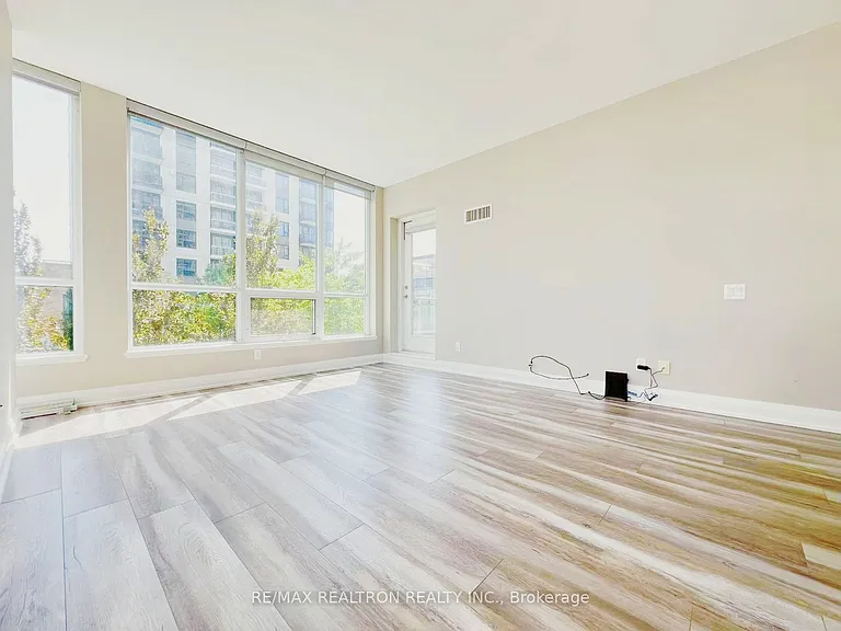 83 Redpath Ave #204 — Photo 13