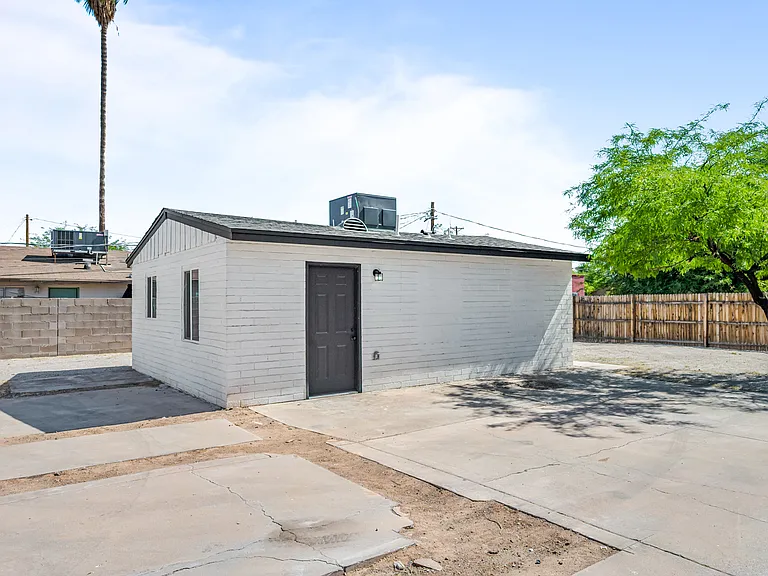 5221 N 23rd Ave #A — Photo 26