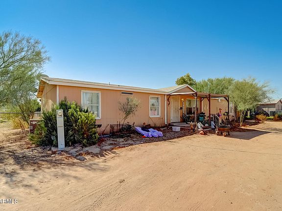 3rd image of 35135 W ASHLEY Drive