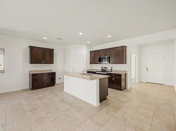 12679 N Wildrose Dr, Marana, AZ 85653