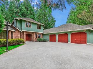 22109 NE 27th Pl, Sammamish, WA 98074