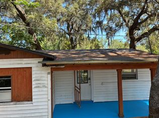 106 Pennsylvania Ave, Pomona Park, FL 32181