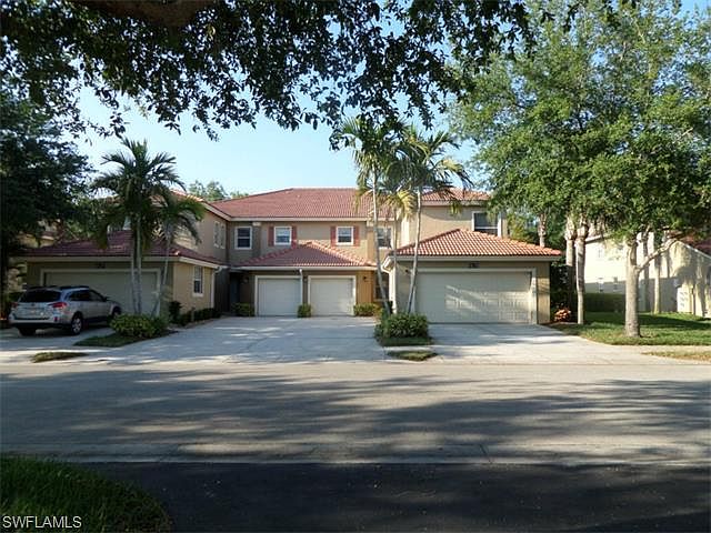 1st image of 6825 Huntington Lakes Cir APT 102