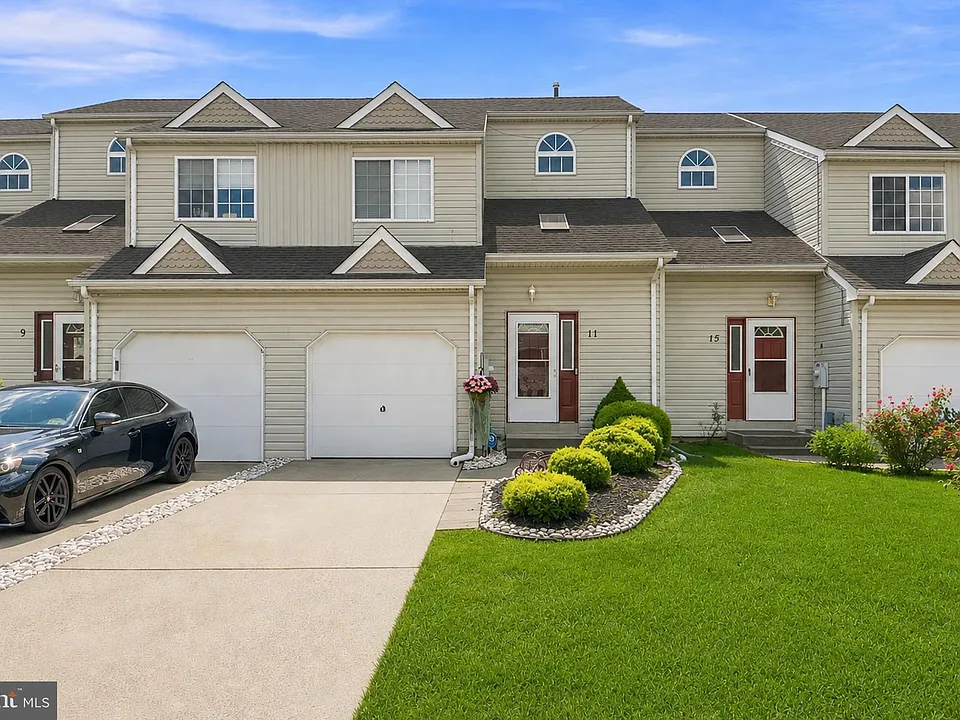 11 Caraway Ct