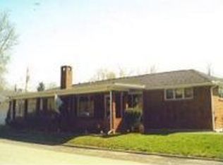 2705 Moyer Rd, Connellsville, PA 15425