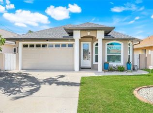 746 101st AVE N, NAPLES, FL 34108