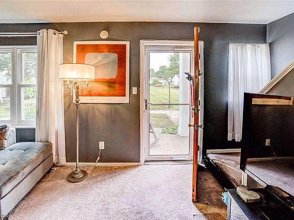 5th image of 10292 Manorford Dr #18