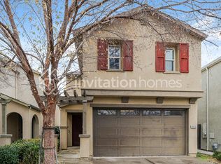 8925 Robbins Rd, Sacramento, CA 95829