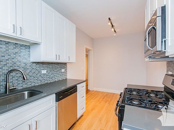 2nd image of 2319 N Rockwell St APT 1B