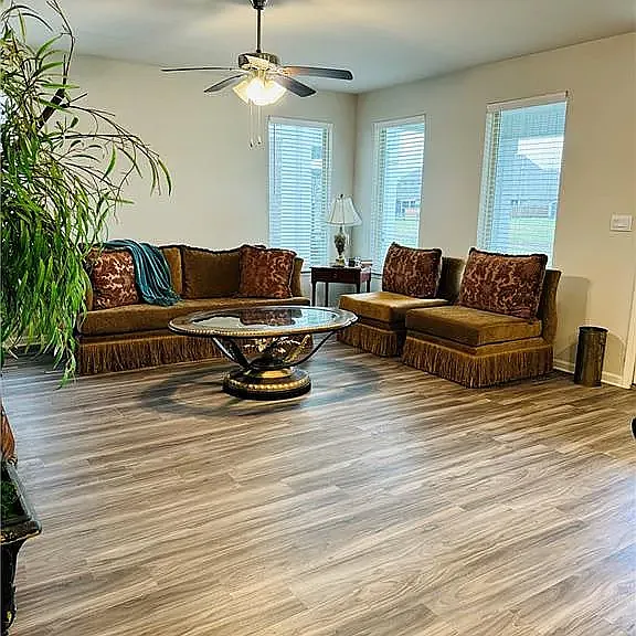 112 Oak Landing Ln — Photo 15