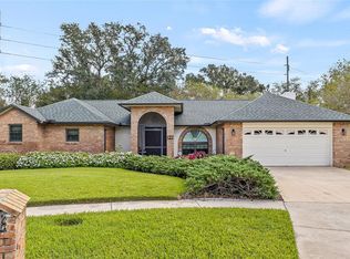 603 Cottage Grove Cir, Valrico, FL 33594