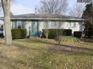 2736 Merriweather St NW, Warren, OH