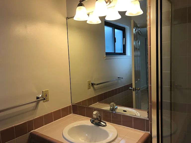 1633-1639 Taraval St #205 — Photo 9