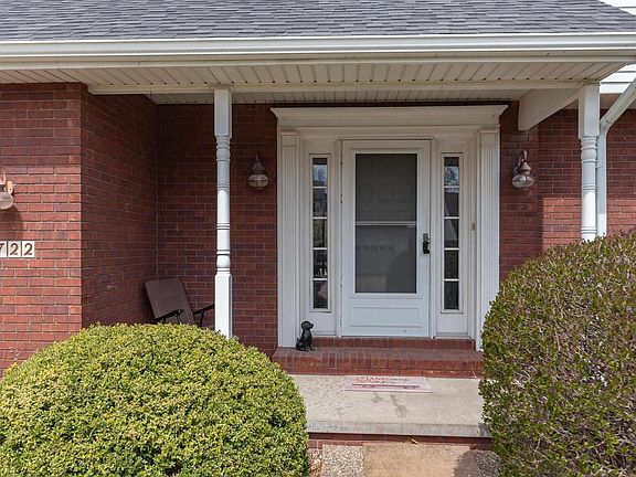 4th image of 1722 Cindy Ct