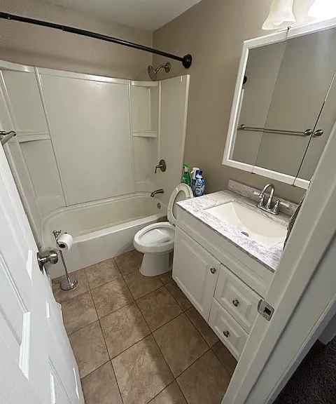 2396 Trentwood Dr SE — Photo 4