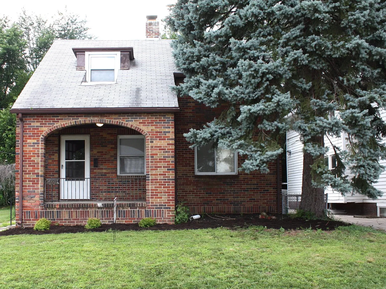 Evansdale Ave, Toledo — Photo 1