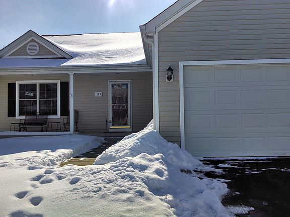 5th image of 139 Winesap St