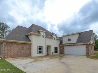 1065 Windmill Dr, Meridian, MS 39305