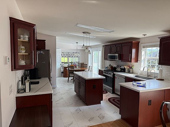 Kitchen with Breakfast Nook