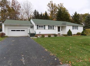 4947 Clearview Dr, Lorain, OH 44053