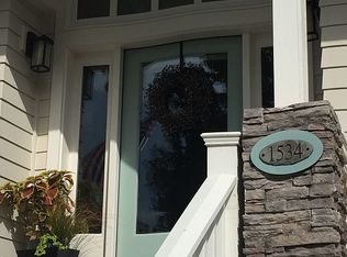 1534 45th Ave SW, Seattle, WA 98116