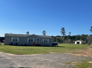 737 Buckskin Dr, Grand Cane, LA 71032