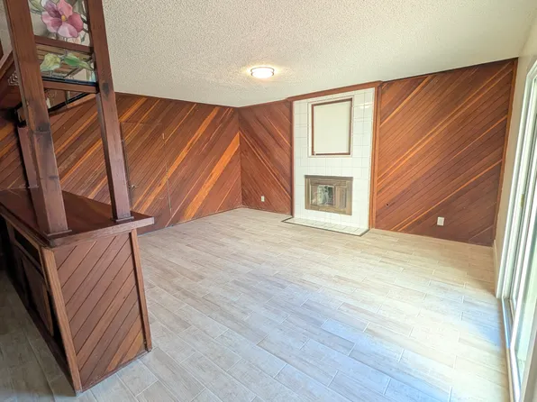 3430 W 227th St, Torrance, CA 90505