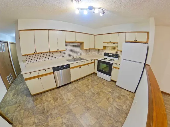 2548 Candle Crest Cir, Manhattan, KS 66503