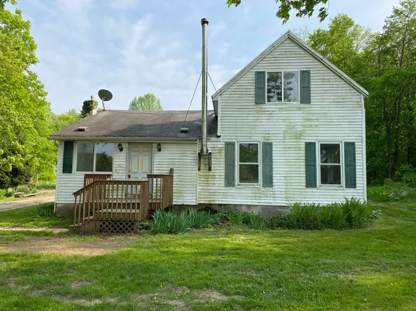 16849 Calvin Hill St, Cassopolis, MI 49031