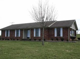 1669 Sullivan Ln, Bardstown, KY 40004