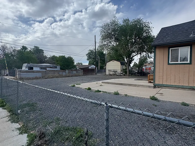 2501 Cheyenne Ave — Photo 3