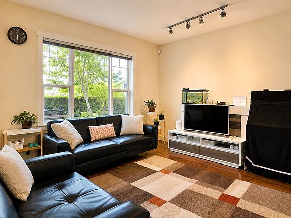 2nd image of 9699 Sills Ave #5