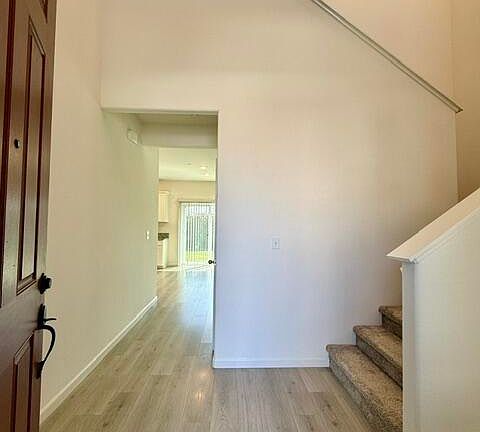 4th image of 2232 S Crumal Street