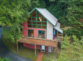 215 Hall Top Rd, Waynesville, NC 28786