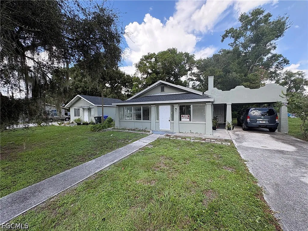3 bed, 1.0 bath, 1080 sqft, $1,500 — Photo 1