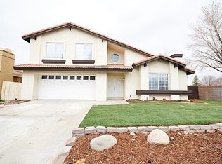 2841 San Luis Dr, Lancaster, CA 93535