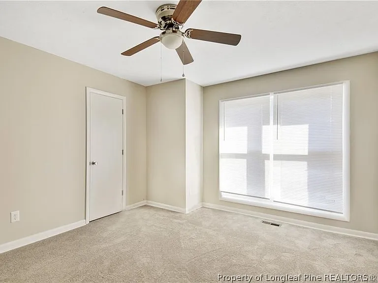 5940 Laguna Dr — Photo 16