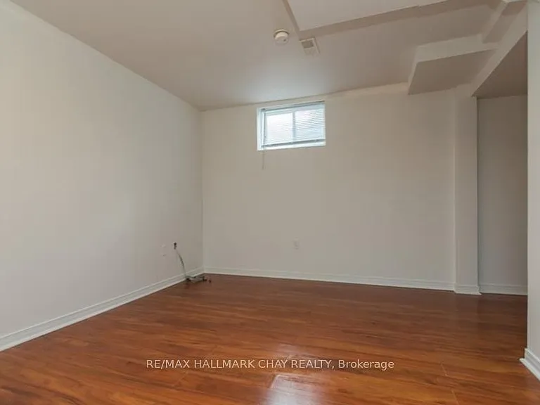 361 Dunsmore Ln — Photo 20